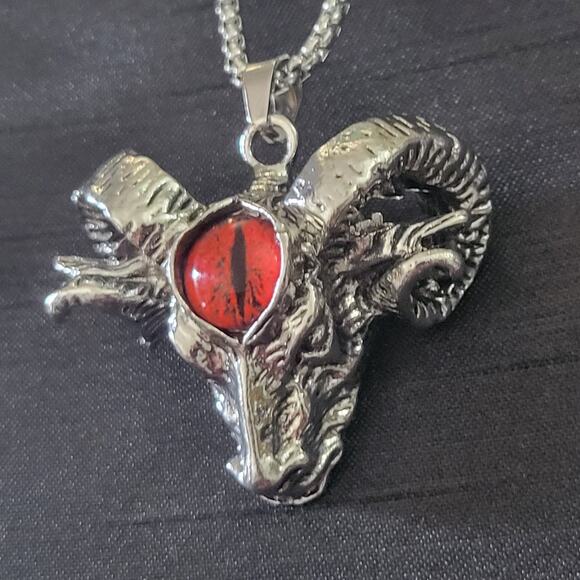 Rams head with red evil eye chunky pendant necklace - Picture 1 of 3